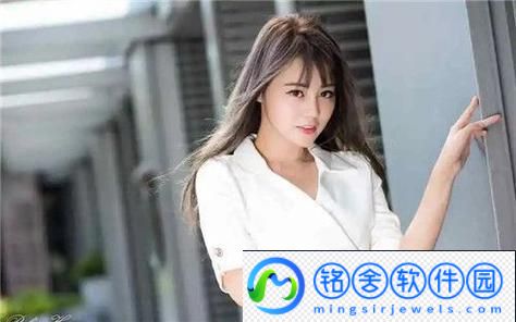 暴躁小妞CSGO：炸裂新秀-爽辣上线！