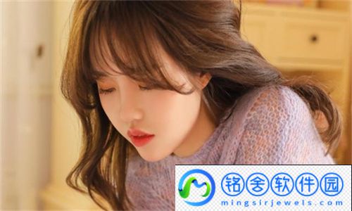 少女的第一的视频：探索青春期的自我发现与成长之路