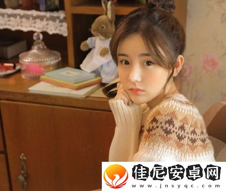 皇家共享小公主楚欢(aor)故事情节精彩，网友：情感细腻直击心灵！