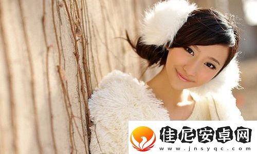 ysl口红水蜜桃色号-购物达人推荐：打造自然裸妆效果-温柔优雅！