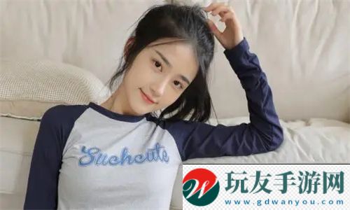 插曲视频免费高清观看动漫版令你心动不已的音乐体验：与动漫相伴的旋律之美！