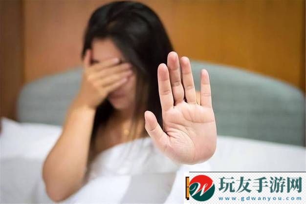 苏家有女1v5一蓑烟雨：风雨中的坚韧与柔情！