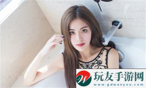 ysl口红水蜜桃色号完美搭配你的夏季妆容，吃瓜群众：太美了！